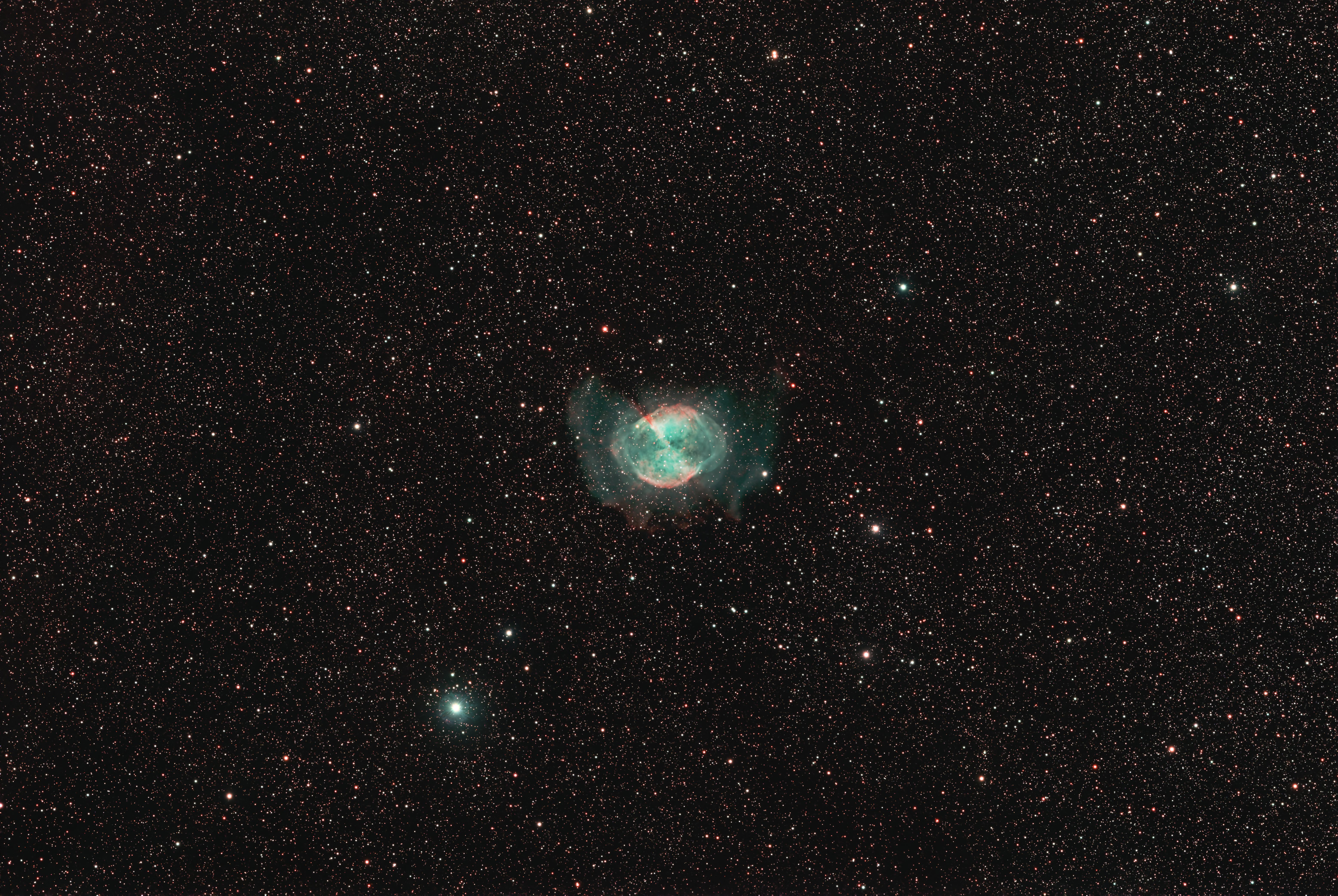 M27 (Dumbbell Nebula)